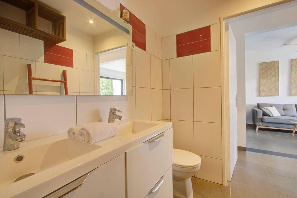 Le Grand Bleu - Jacuzzi - Apt La Saline Les Bains Exterior foto